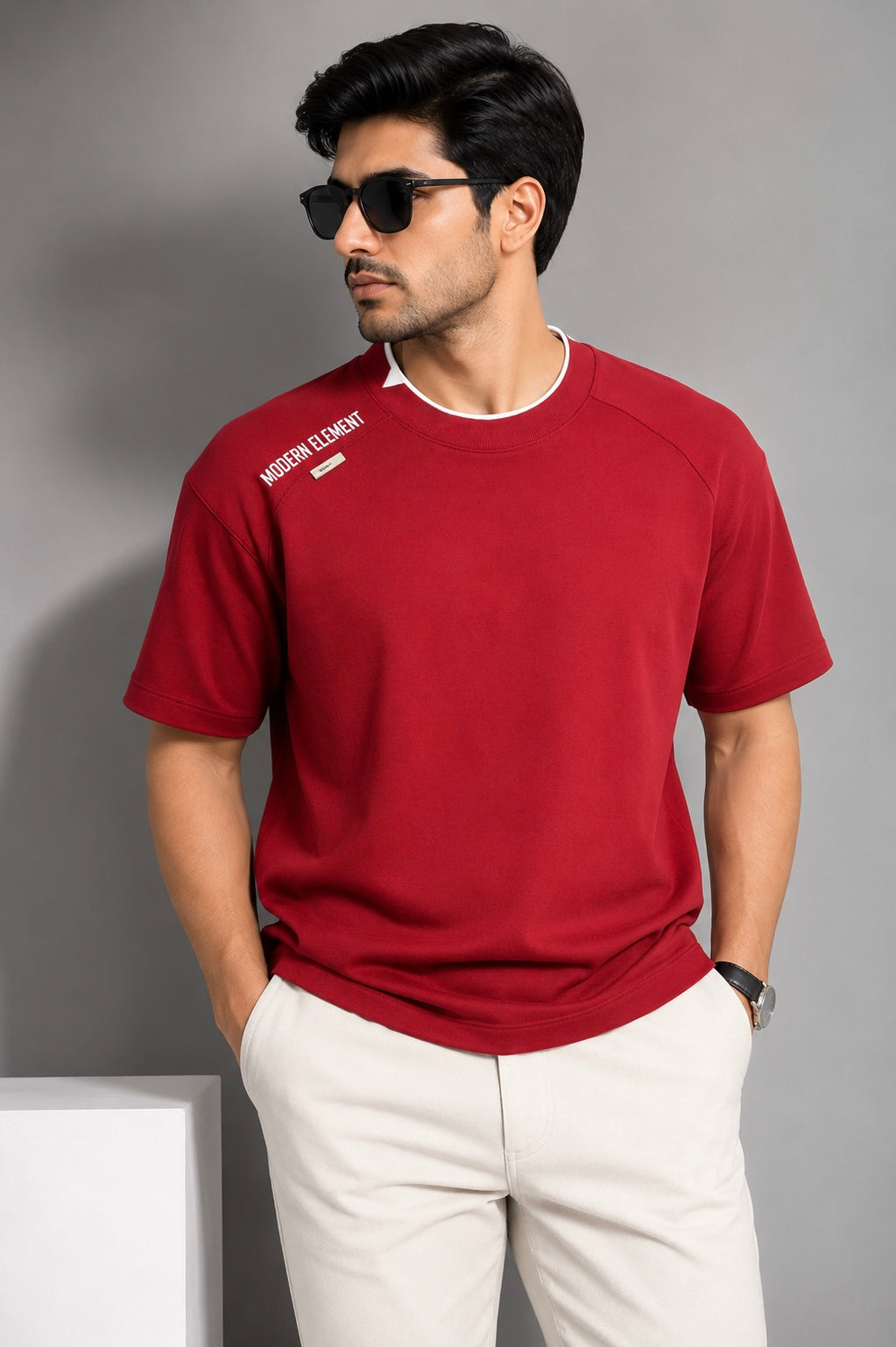 MODERN ELEMENT STYLISH CUT ROUND NECK